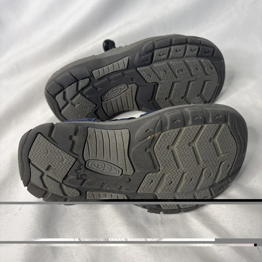 Keen Newport H2 Blue Sandals Kid Sz 12 Waterproof Outdoor Hiking Fisherman Shoes